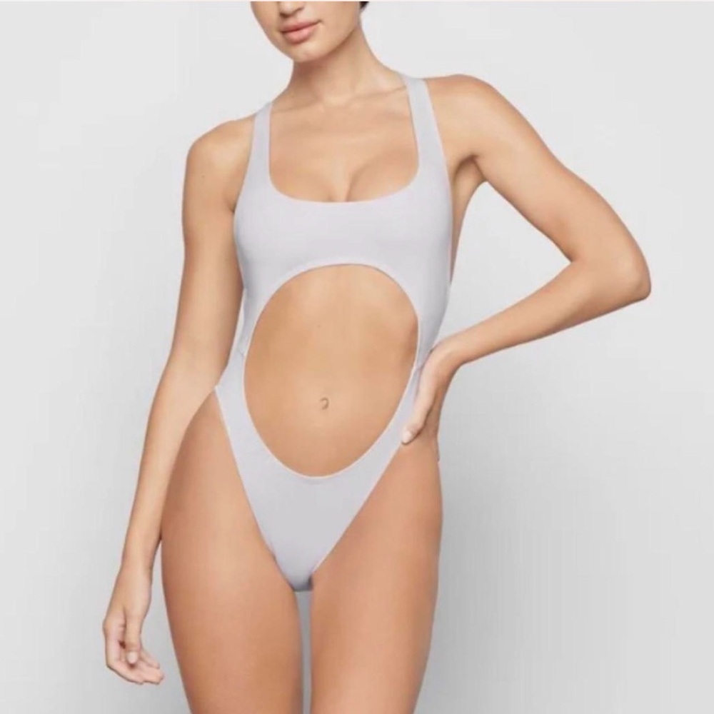 SKIMS *NWT SWIM CUT OUT One Piece Swimsuit Large | Sz: L